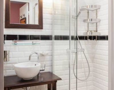 CHAMPS-ELYSÉES THE CAMPAIGN IN PARIS 2 SHOWERS 4/5P