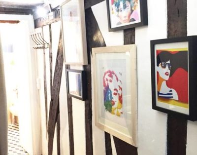 CHAMPS ELYSÉES NEAR PRESIDENT HOUSE 4/5P