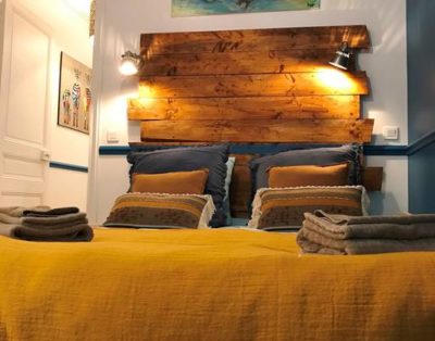 CHAMPS-ELYSÉES THE CAMPAIGN IN PARIS 2 SHOWERS 4/5P