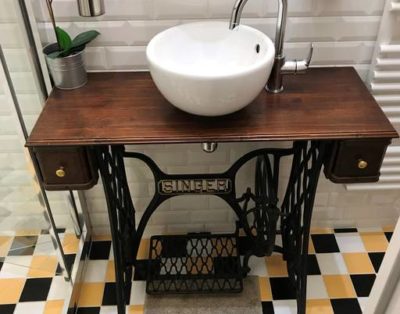 CHAMPS-ELYSÉES THE CAMPAIGN IN PARIS 2 SHOWERS 4/5P