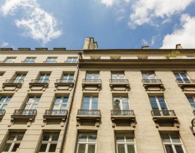 CHAMPS ELYSÉES NEAR PRESIDENT HOUSE 4/5P