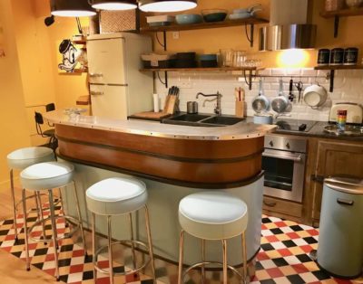 CHAMPS-ELYSÉES THE CAMPAIGN IN PARIS 2 SHOWERS 4/5P