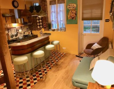 CHAMPS-ELYSÉES THE CAMPAIGN IN PARIS 2 SHOWERS 4/5P