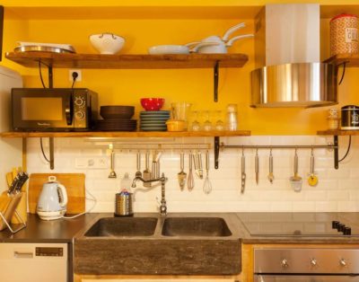 CHAMPS-ELYSÉES THE CAMPAIGN IN PARIS 2 SHOWERS 4/5P