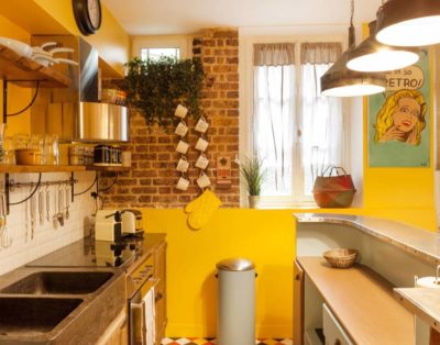 CHAMPS-ELYSÉES THE CAMPAIGN IN PARIS 2 SHOWERS 4/5P