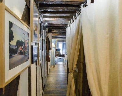 CHAMPS ELYSÉES NEAR PRESIDENT HOUSE 4/5P