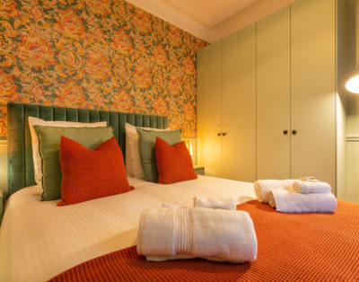 COCOON FLAT NEAR CANAL ST MARTIN 6 BEDS 4/8 P