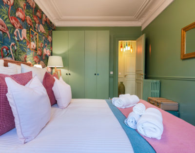 COCOON FLAT NEAR CANAL ST MARTIN 6 BEDS 4/8 P