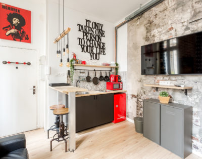 Authentic loft in the heart of le marais 2-4P
