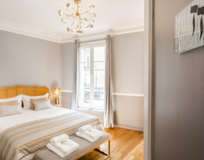 Beautiful 3rooms between Trocadero & Champs Elysée