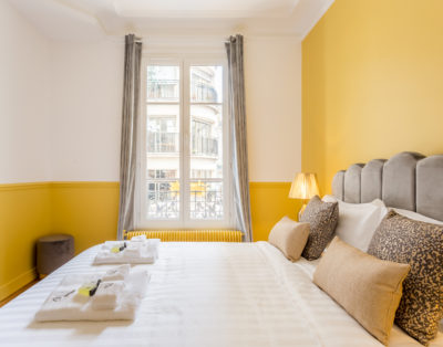 Beautiful 3rooms between Trocadero & Champs Elysée