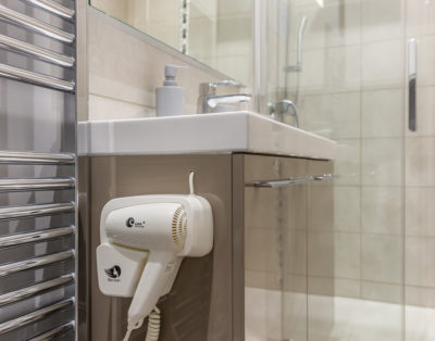 Beautiful 3rooms between Trocadero & Champs Elysée