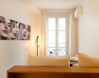 Trendy & design « Center PARIS » 4 bedrooms 2 baths